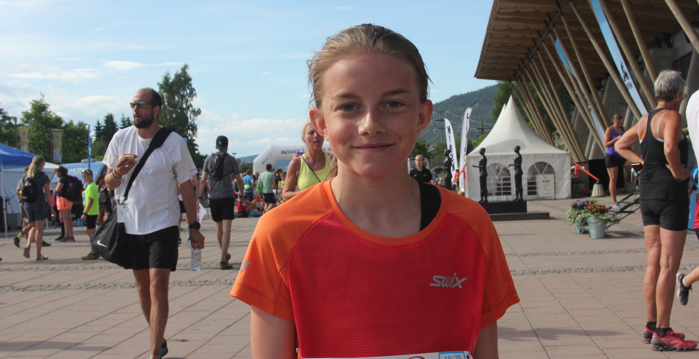 Johanne Linderud - Scheve 1400x720